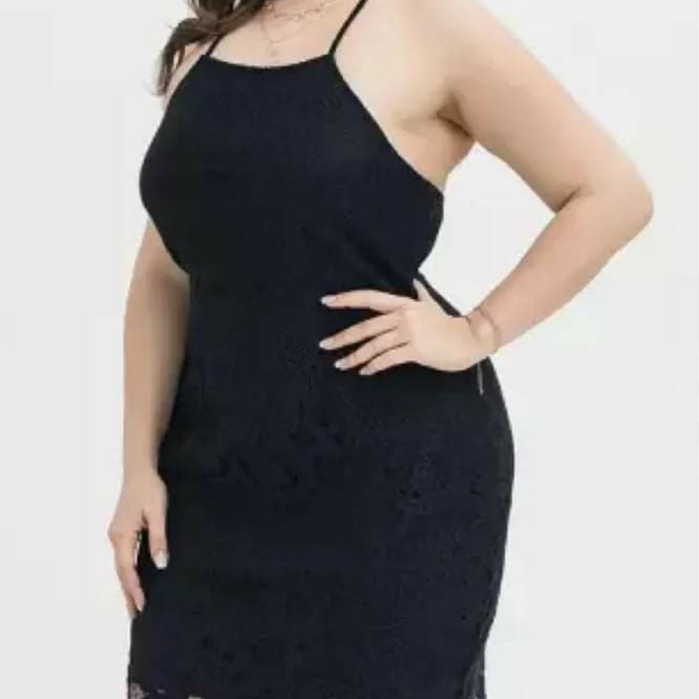 Women’s black lace sling dress